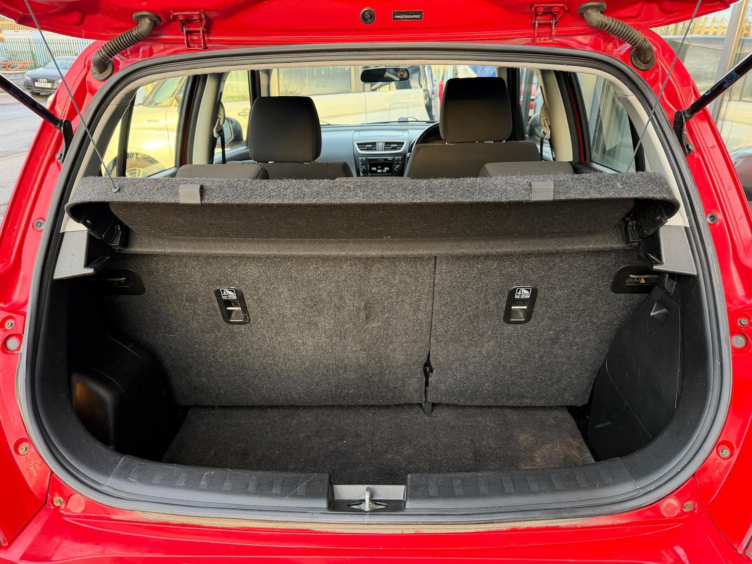 Used Suzuki Swift 2013 for sale - 77202848: Photo 27