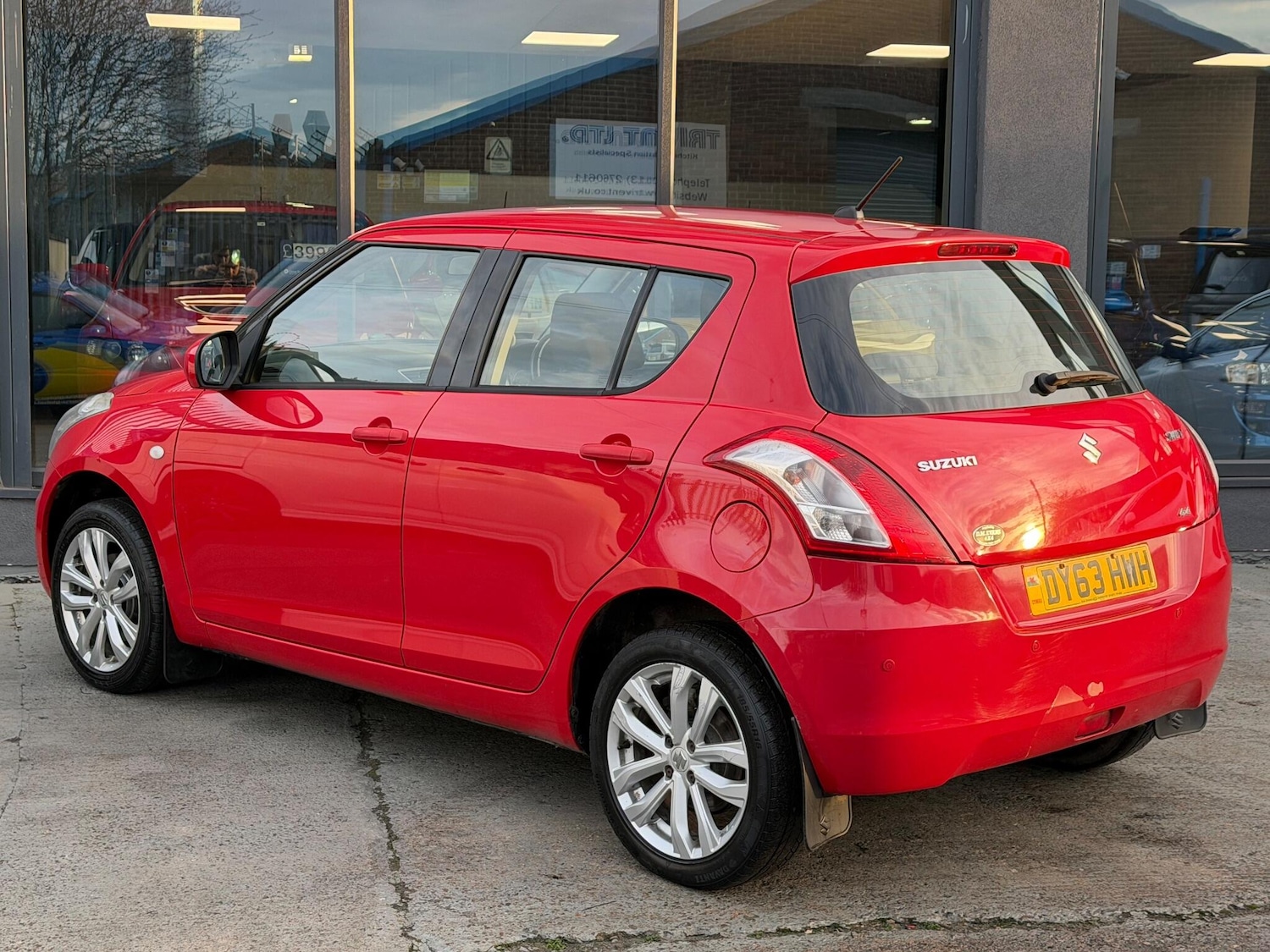 Used Suzuki Swift 2013 for sale - 77202848: Photo 6