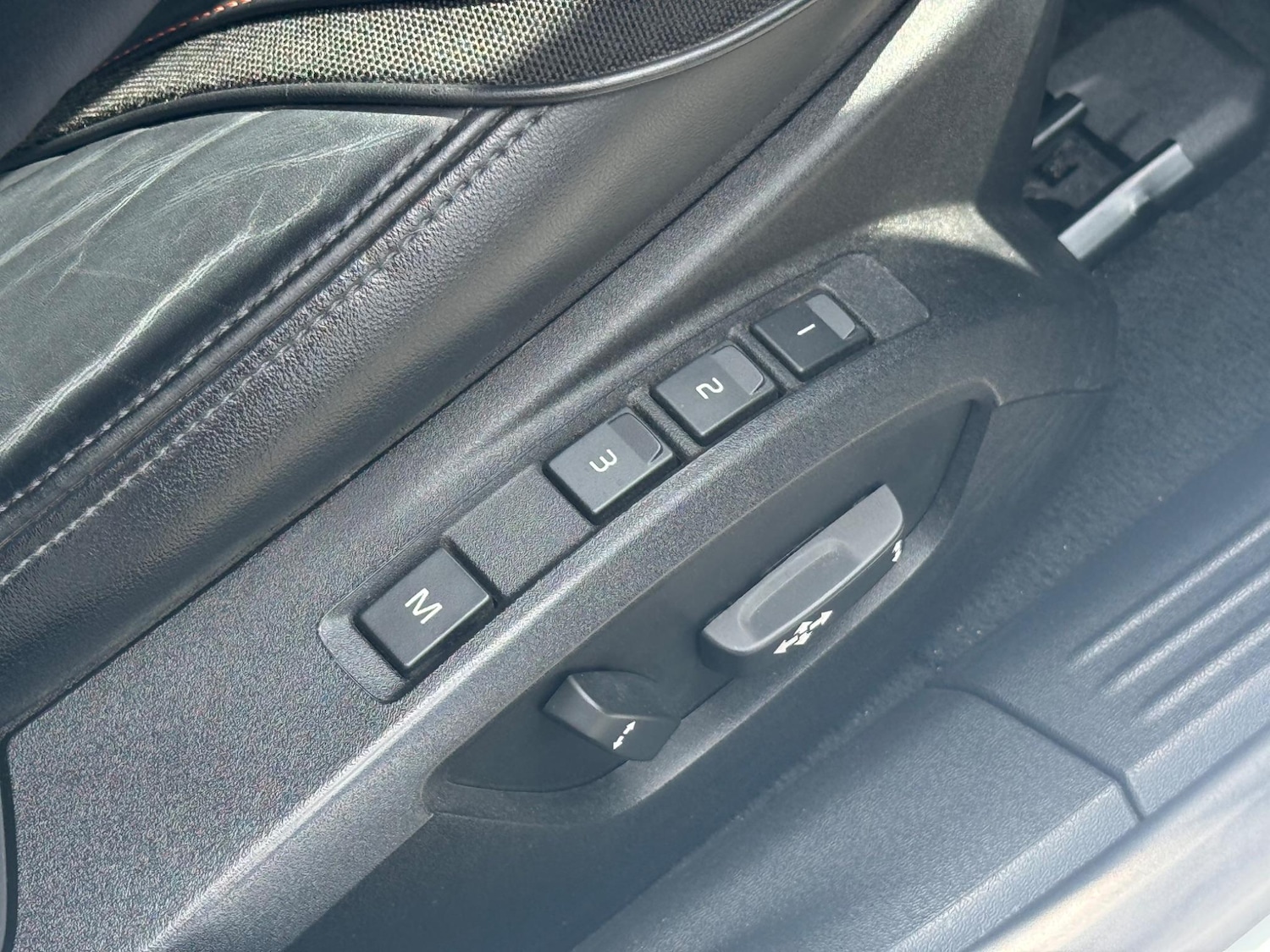 Used Volvo V40 for sale - 77238307: Photo 20