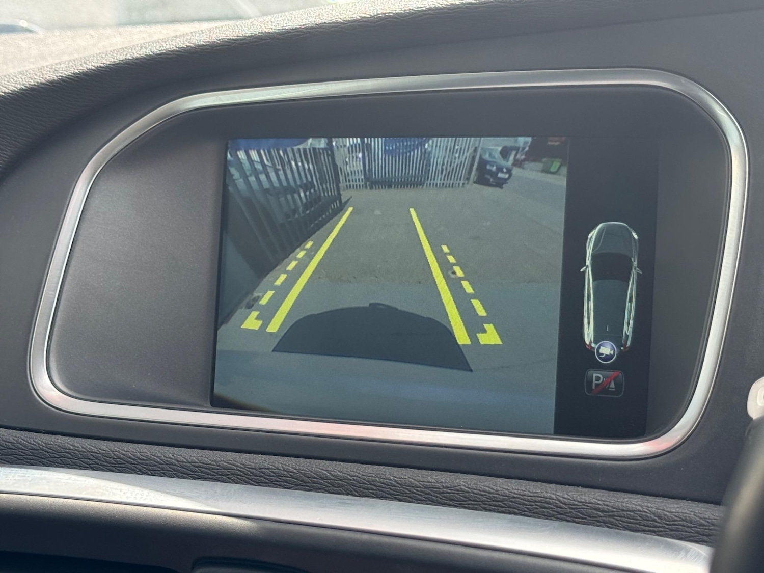 Used Volvo V40 for sale - 77238307: Photo 27