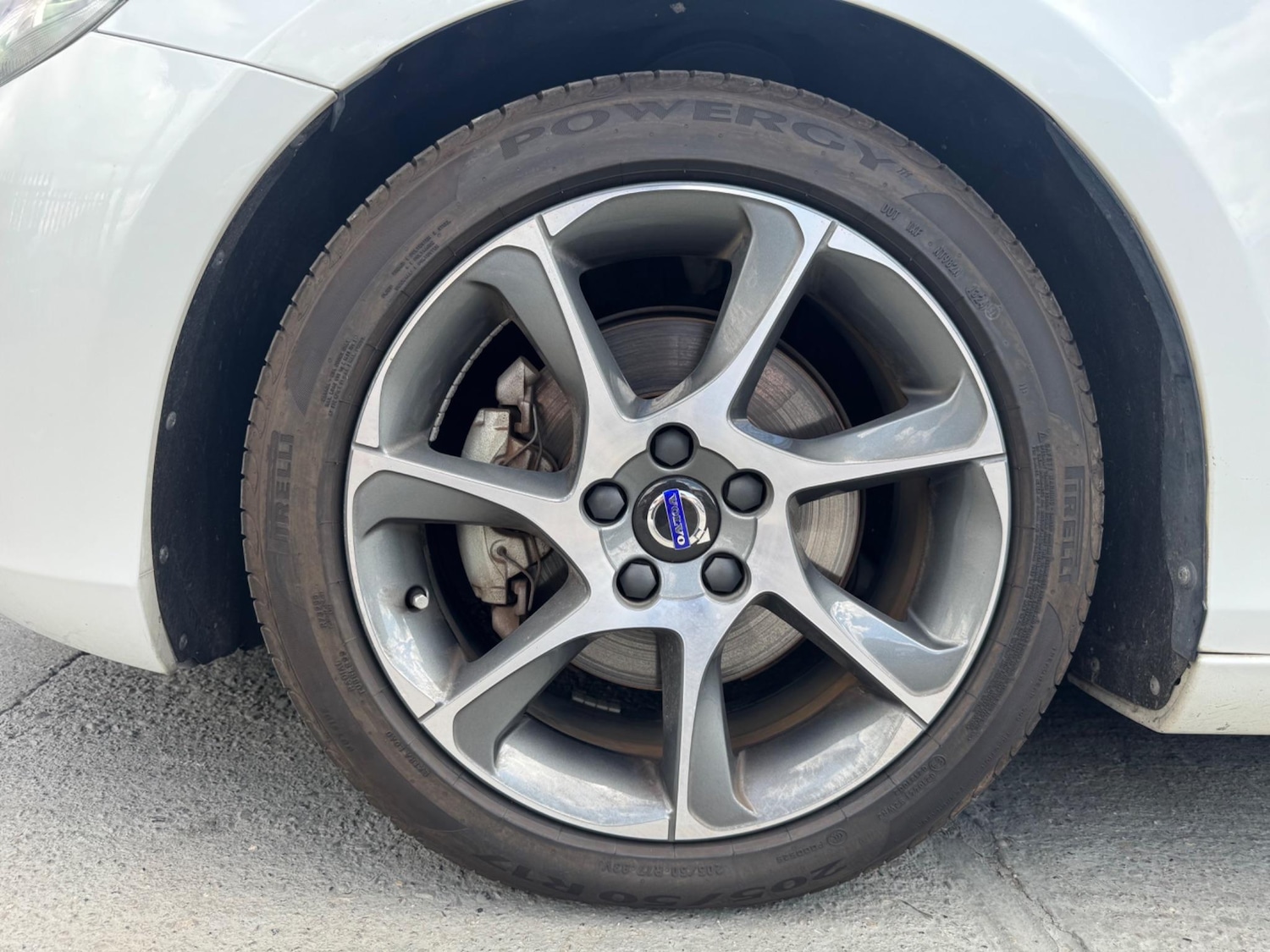 Used Volvo V40 for sale - 77238307: Photo 43