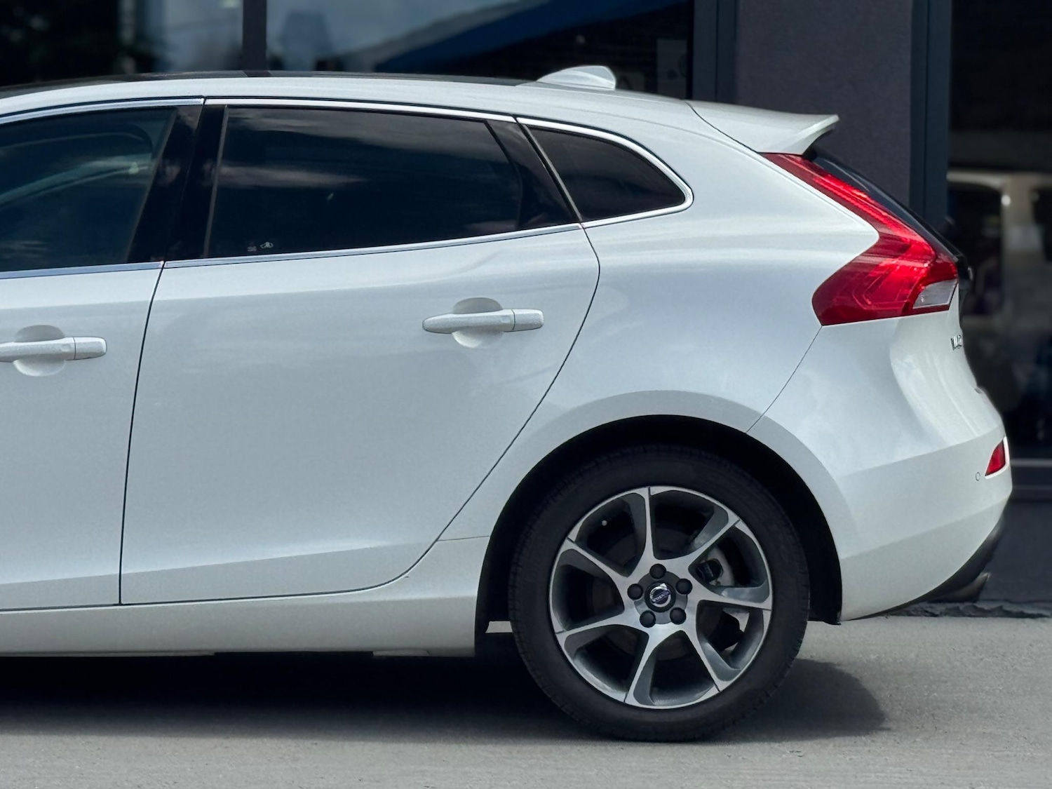 Used Volvo V40 for sale - 77238307: Photo 6