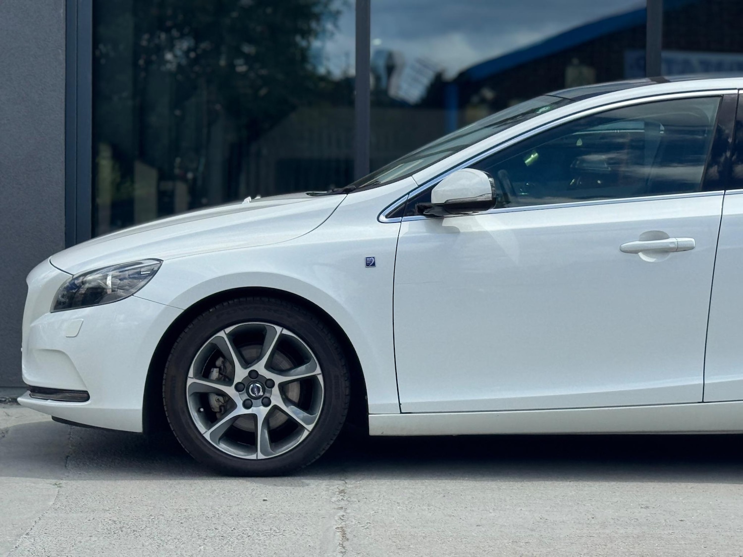 Used Volvo V40 for sale - 77238307: Photo 7