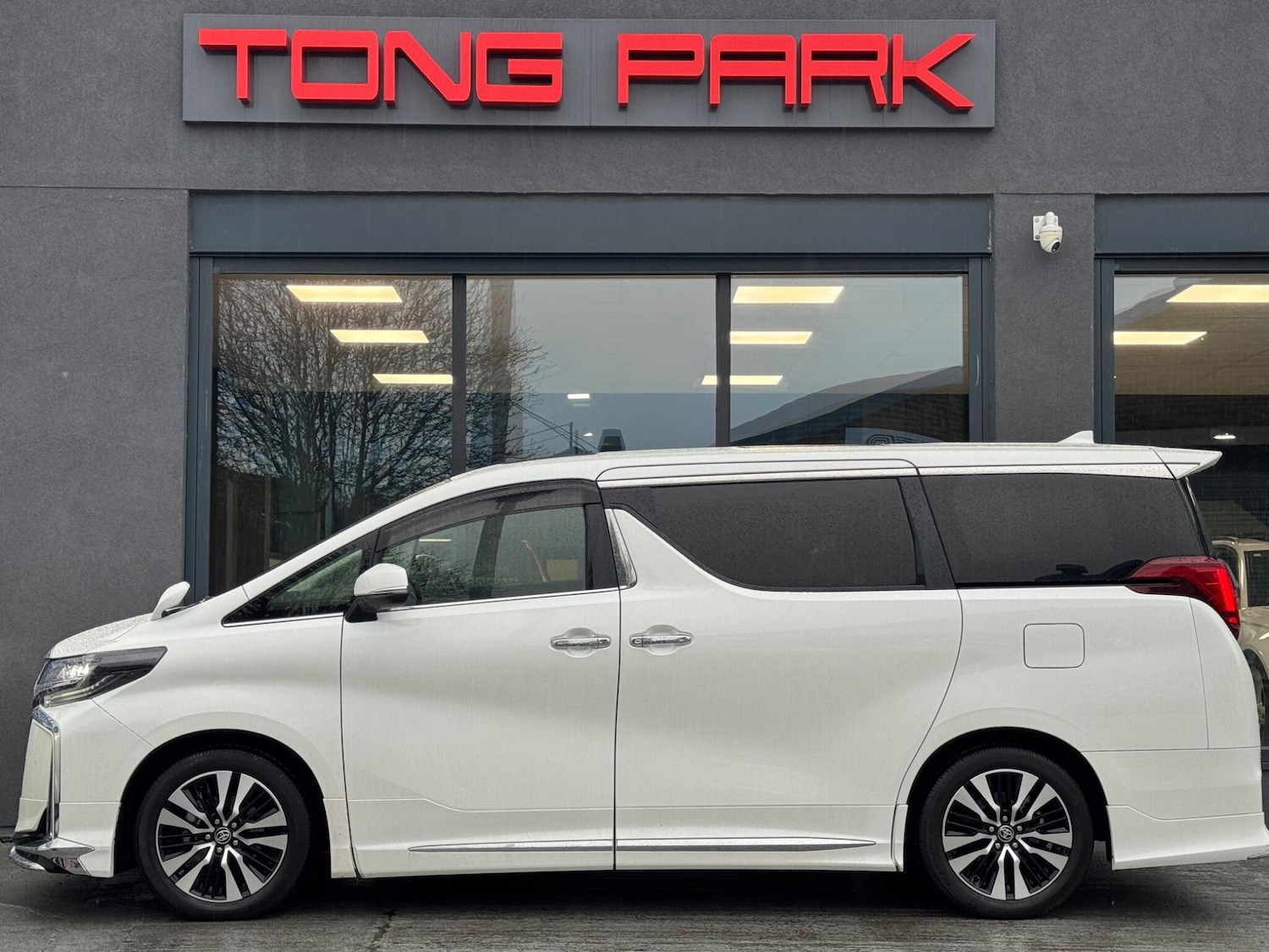 Used Toyota Alphard for sale - 78047534: Photo 10