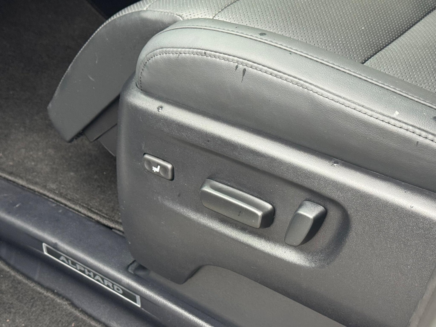 Used Toyota Alphard for sale - 78047534: Photo 16