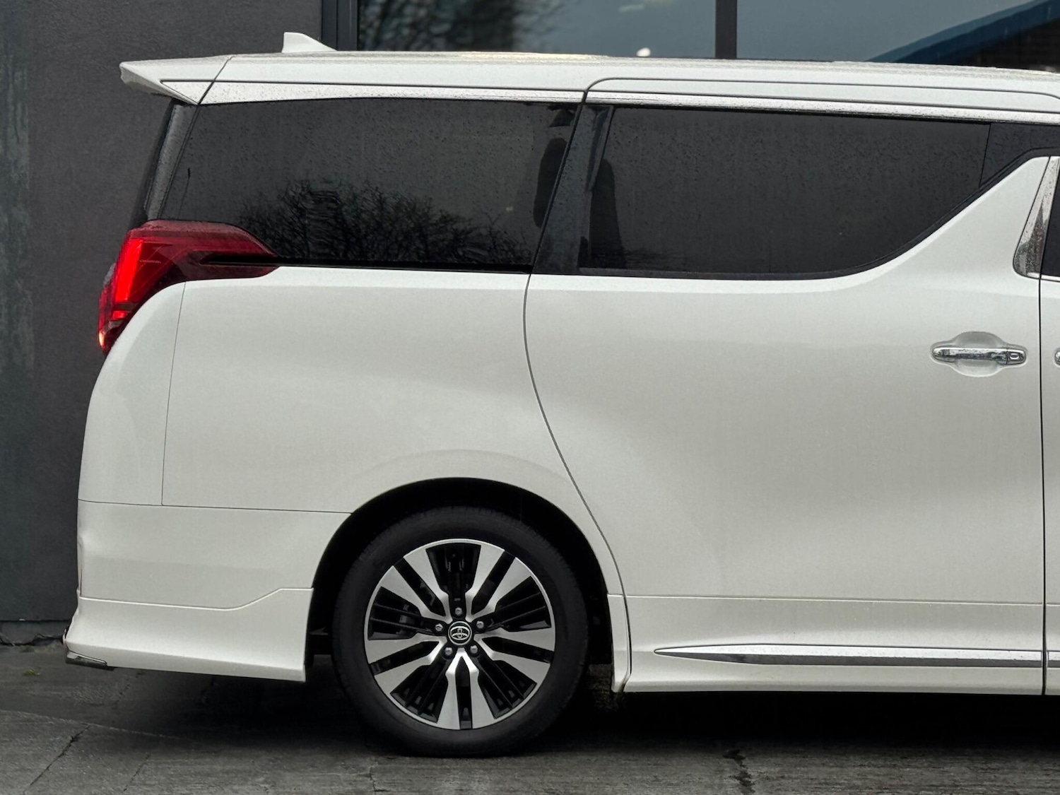Used Toyota Alphard for sale - 78047534: Photo 6