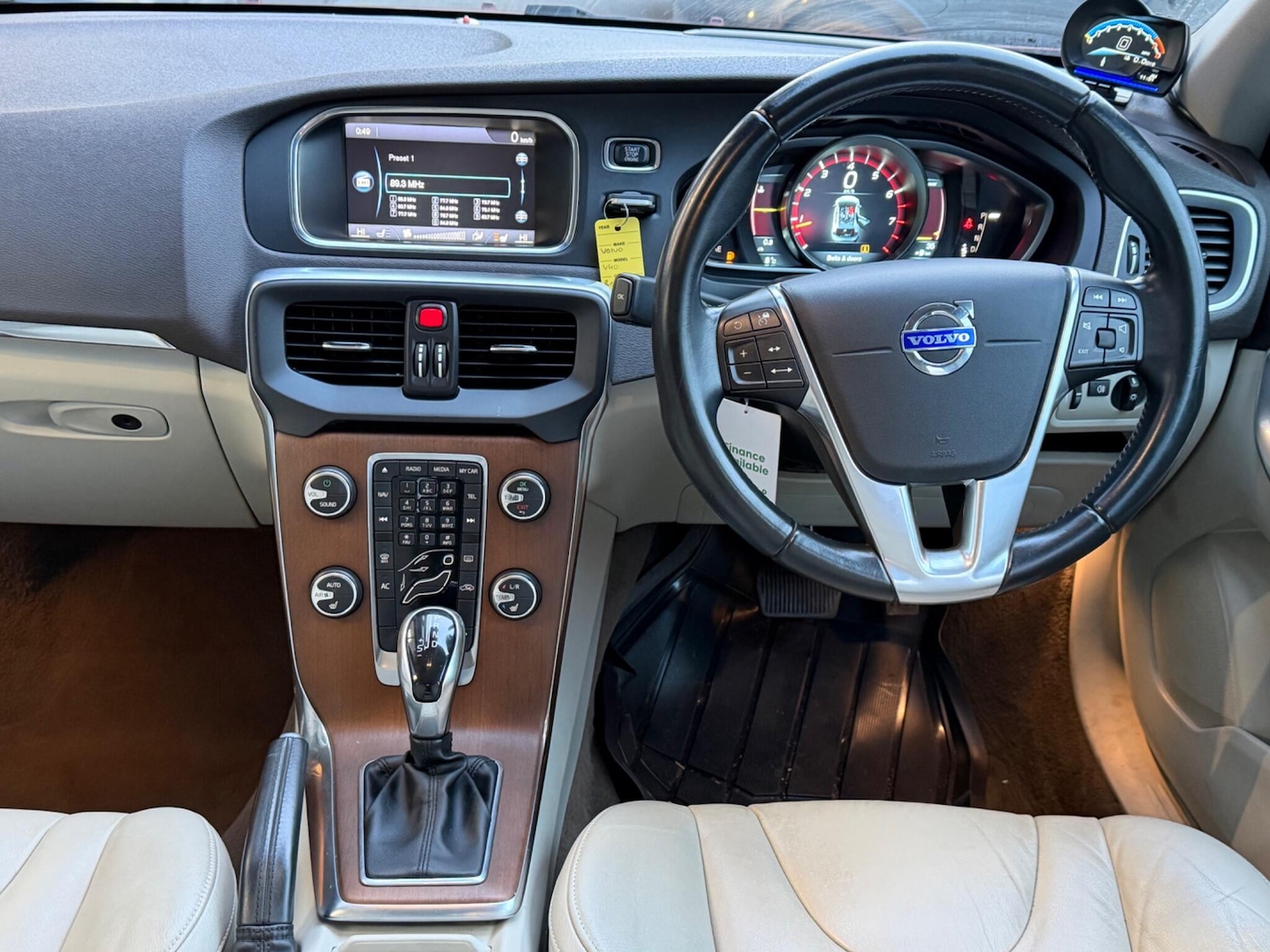 Used Volvo V40 for sale - 77315455: Photo 14