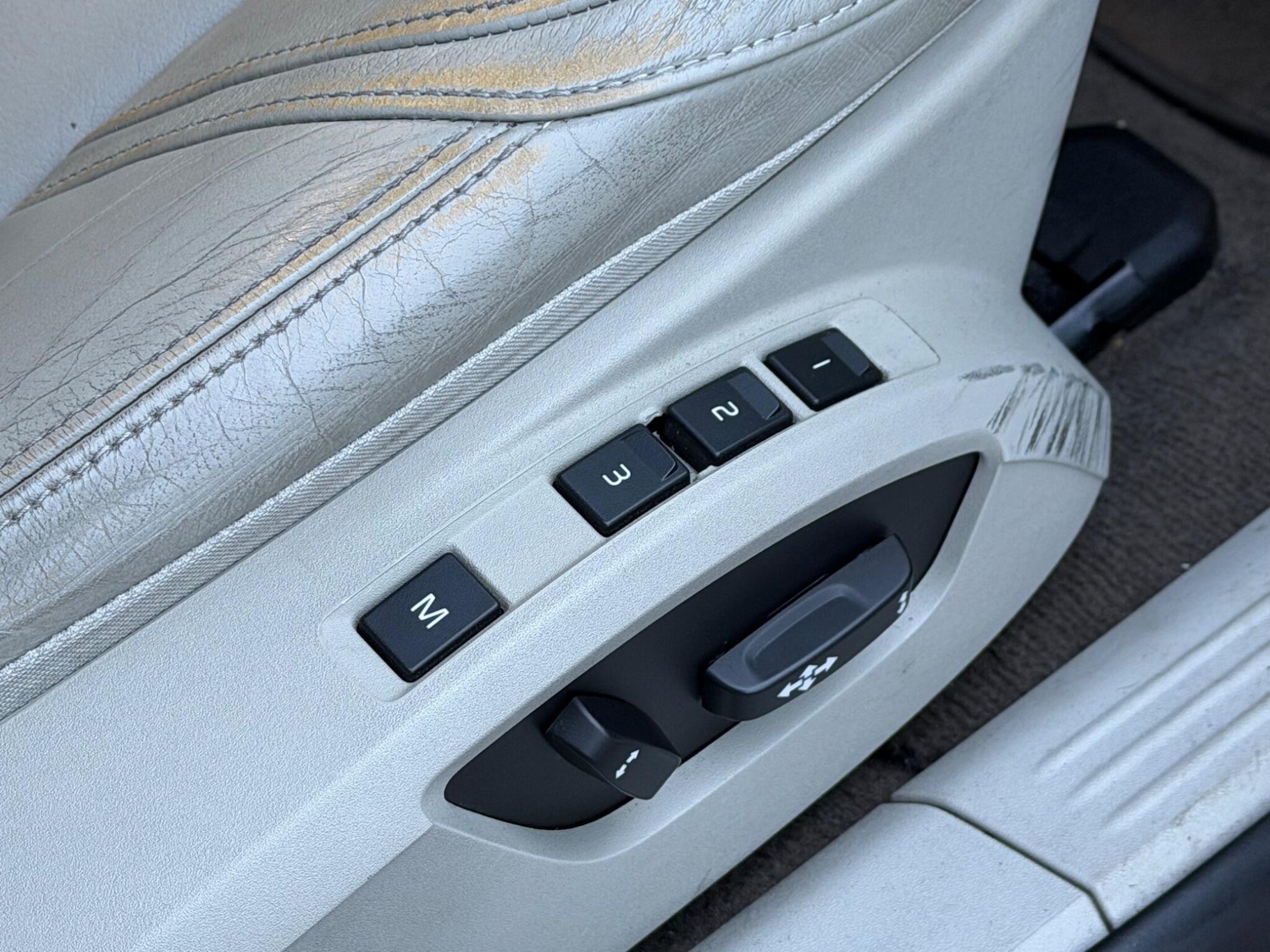 Used Volvo V40 for sale - 77315455: Photo 18