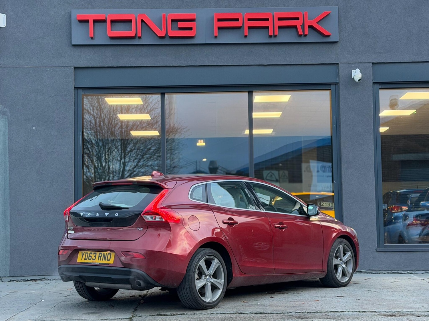 Used Volvo V40 for sale - 77315455: Photo 9