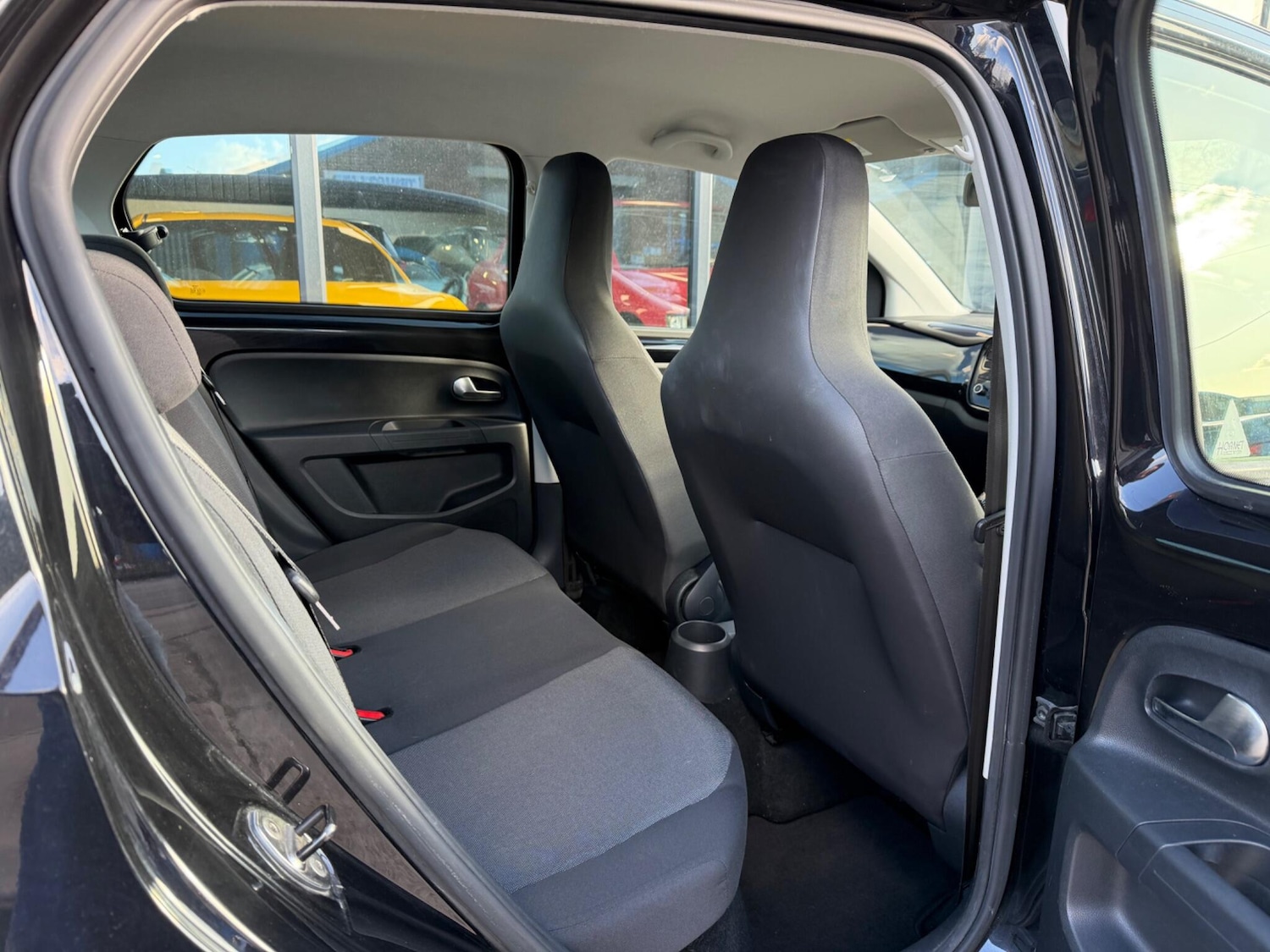 Used Volkswagen up! for sale - 78047345: Photo 26