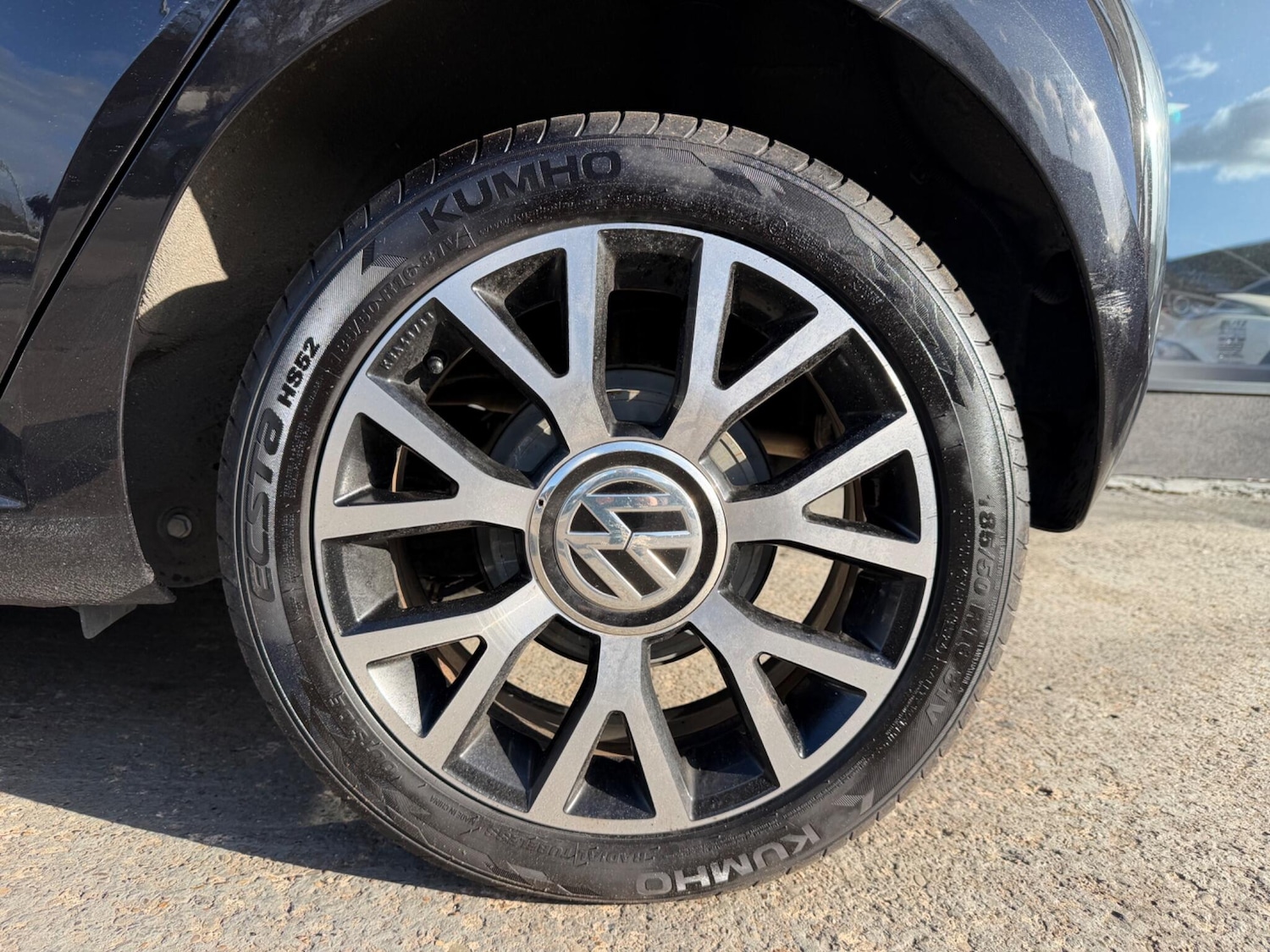 Used Volkswagen up! for sale - 78047345: Photo 29