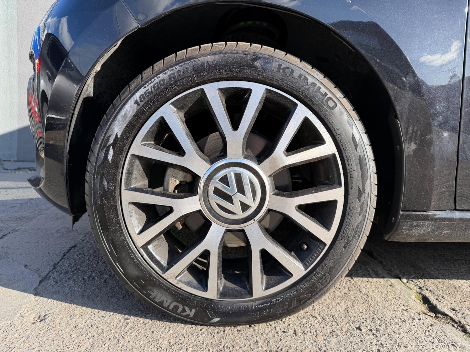 Used Volkswagen up! for sale - 78047345: Photo 30