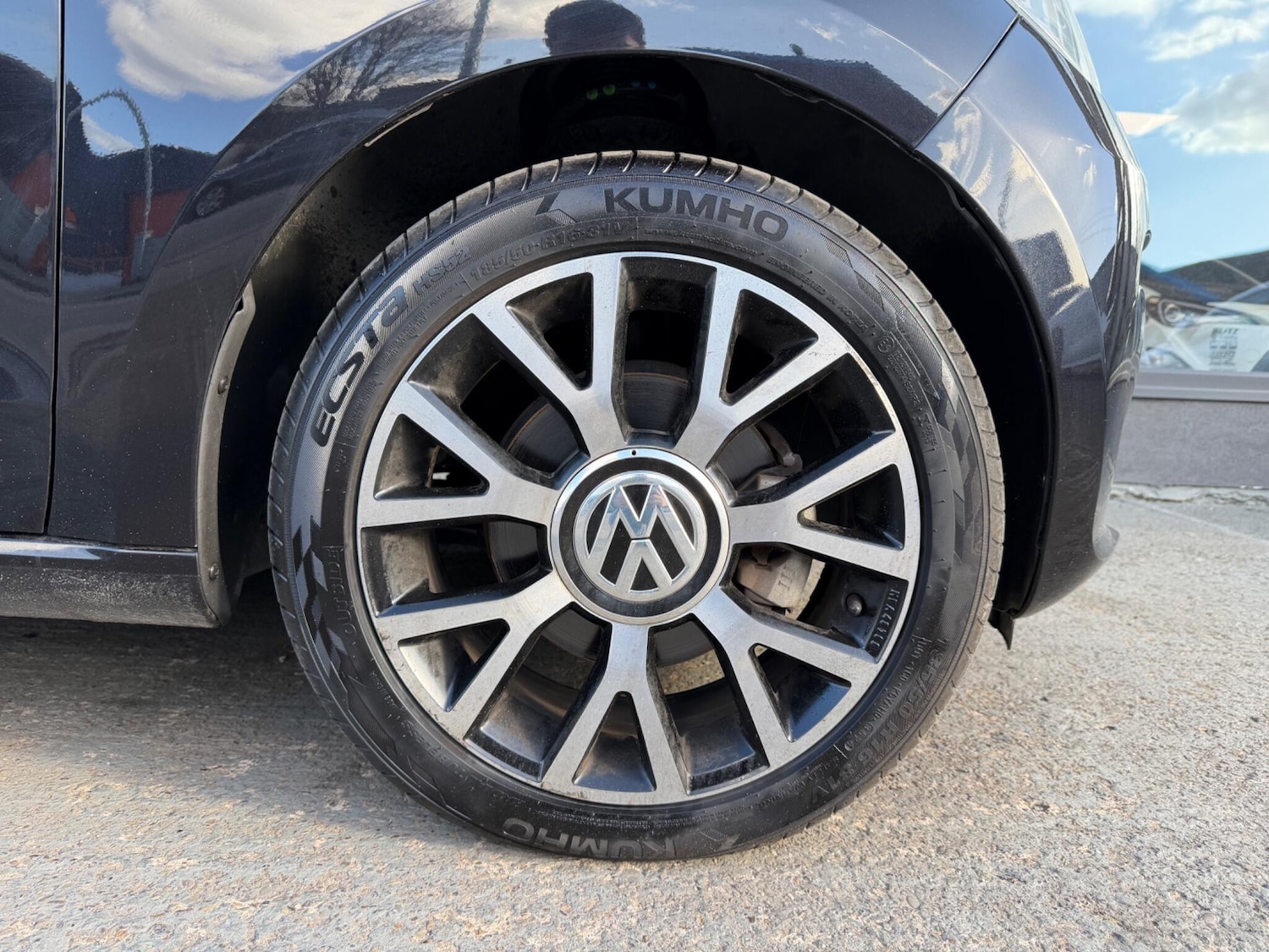 Used Volkswagen up! for sale - 78047345: Photo 32