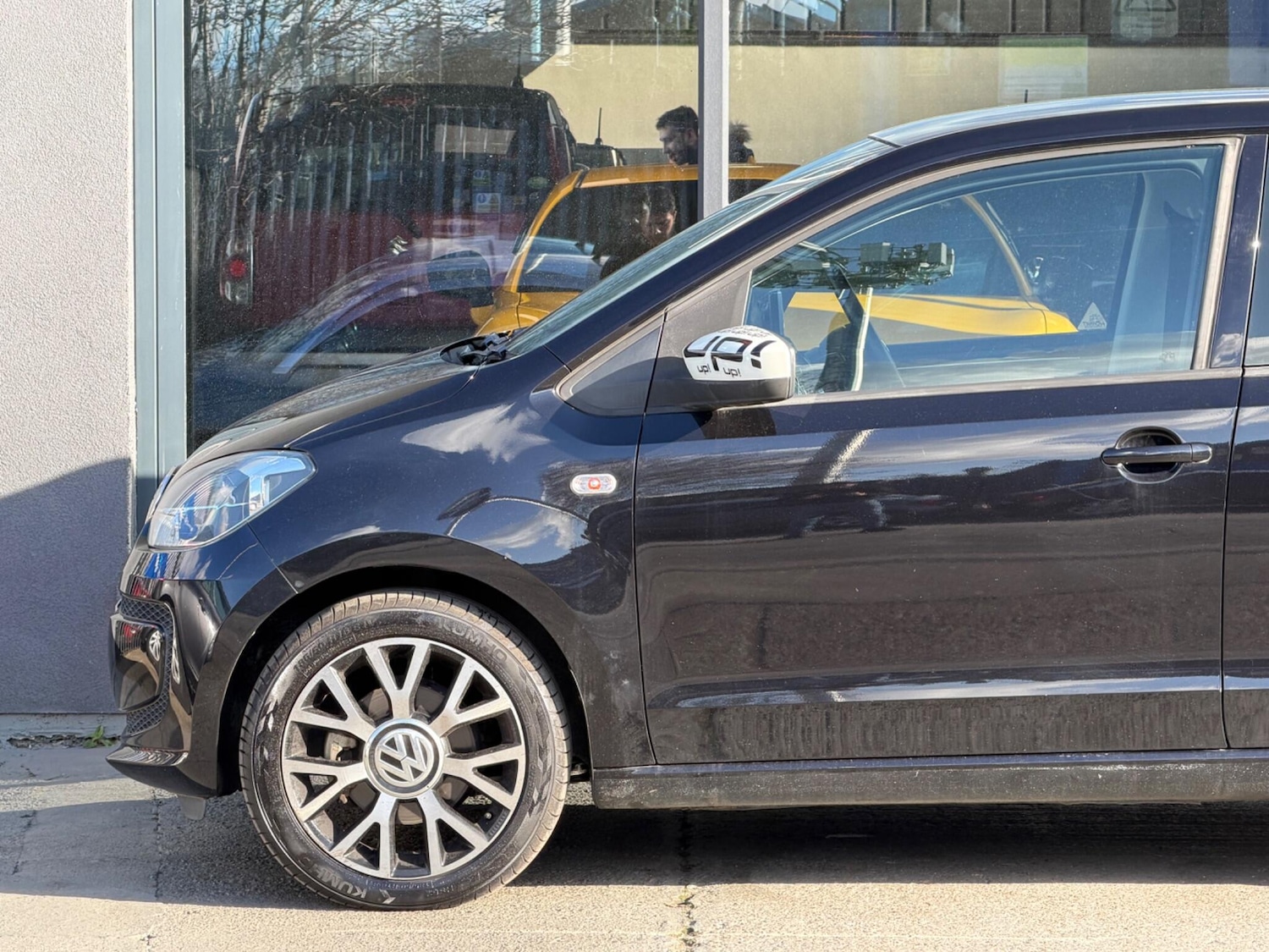 Used Volkswagen up! for sale - 78047345: Photo 8
