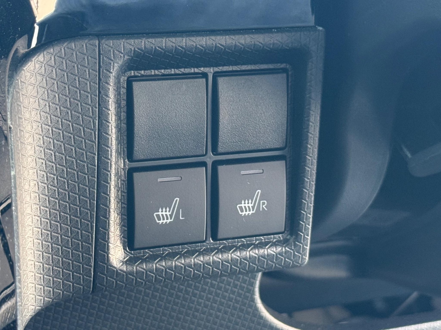 Used Daihatsu Tanto for sale - 77496290: Photo 25