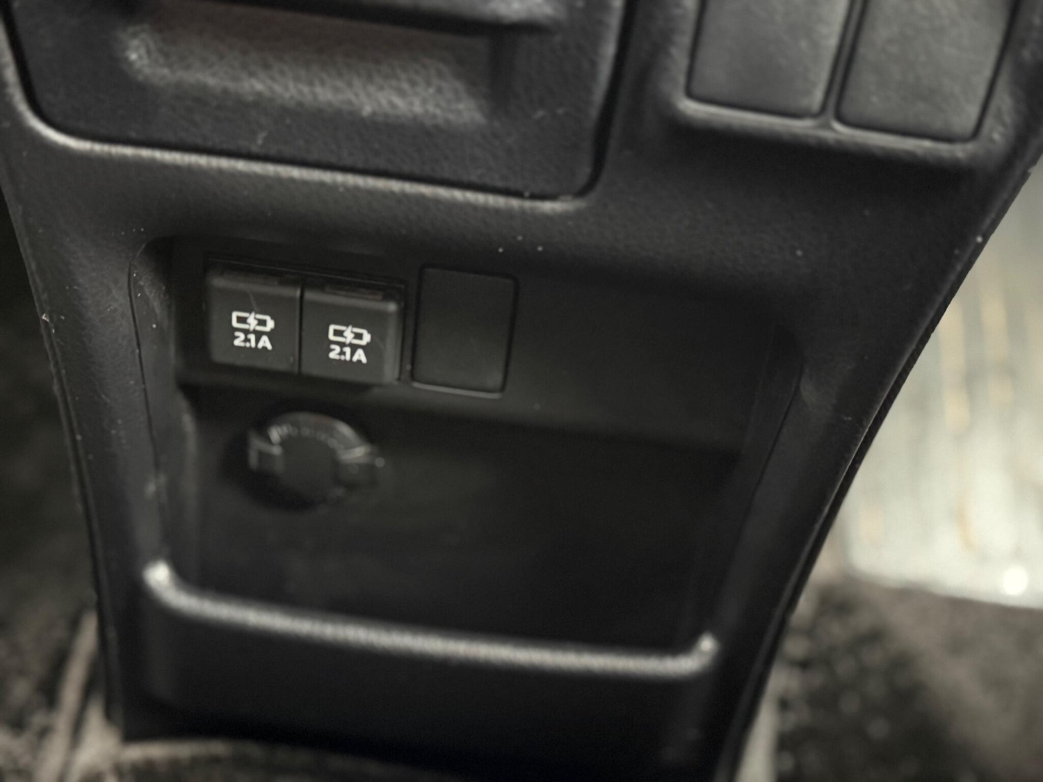 Used Toyota Voxy for sale - 77103571: Photo 26