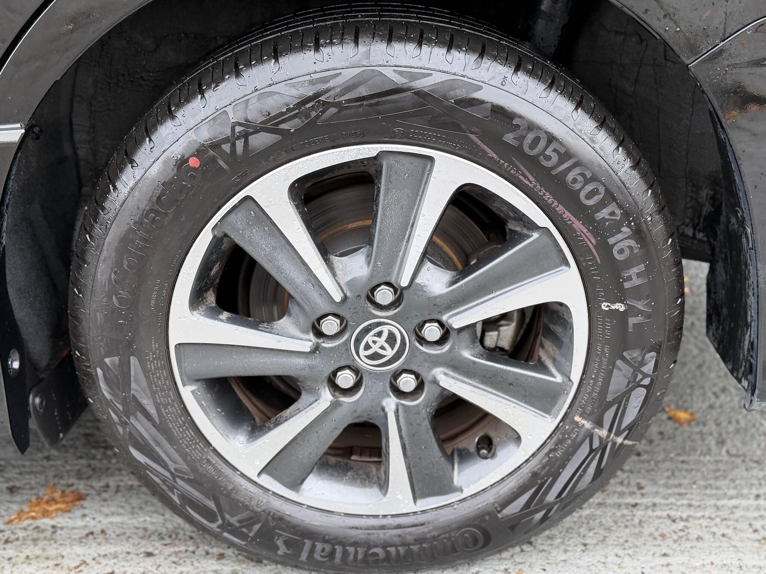 Used Toyota Voxy for sale - 77103571: Photo 42