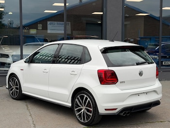 Used Volkswagen Polo 2016 for sale - 78965836: Photo