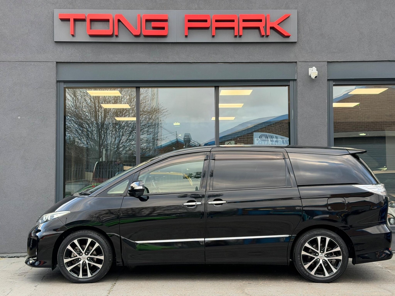 Used Toyota Estima for sale - 78127892: Photo 11