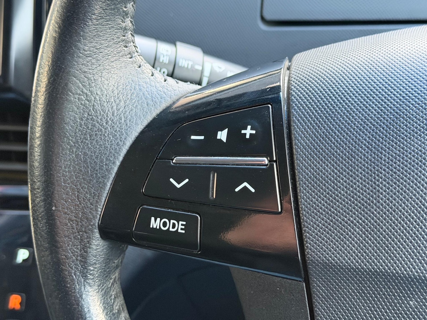 Used Toyota Estima for sale - 78127892: Photo 26