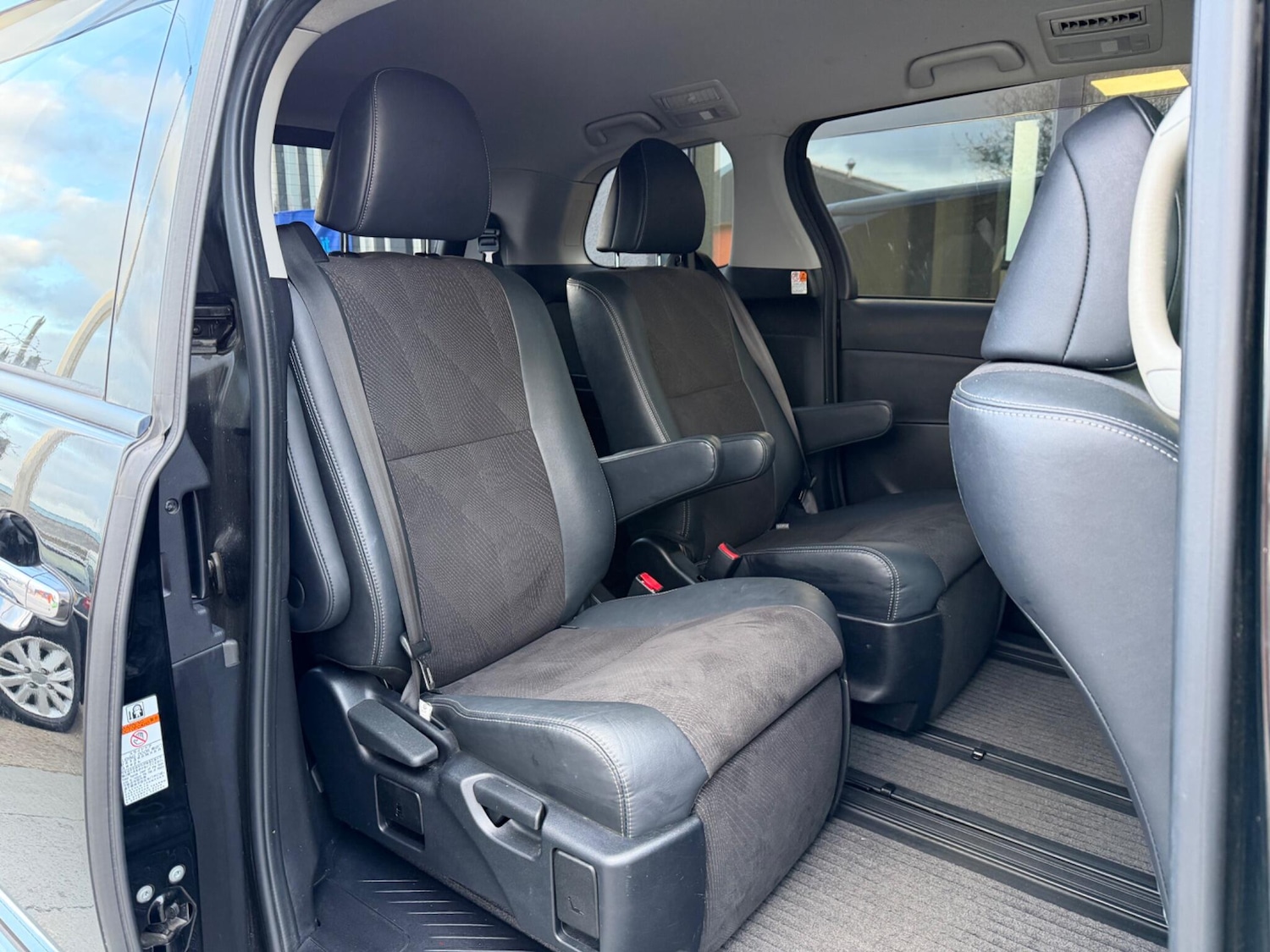 Used Toyota Estima for sale - 78127892: Photo 27