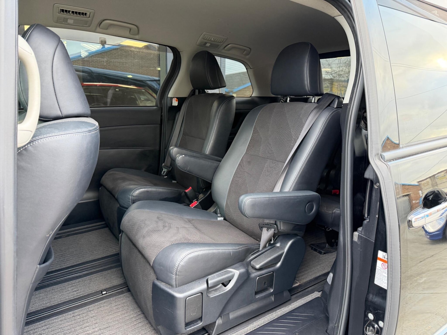 Used Toyota Estima for sale - 78127892: Photo 30