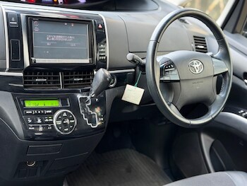 Used Toyota Estima 2015 for sale - 78127892: Photo