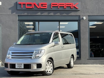 Used Nissan Elgrand 2005 for sale - 78704734: Photo