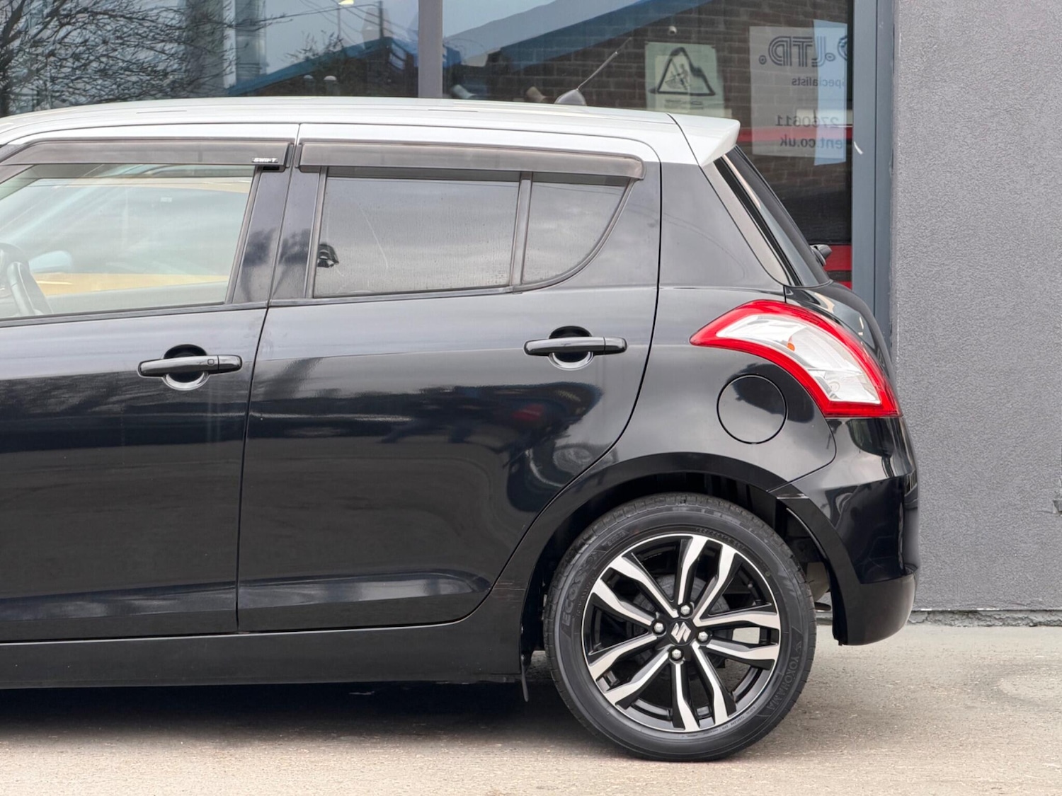 Used Suzuki Swift for sale - 78047752: Photo 12