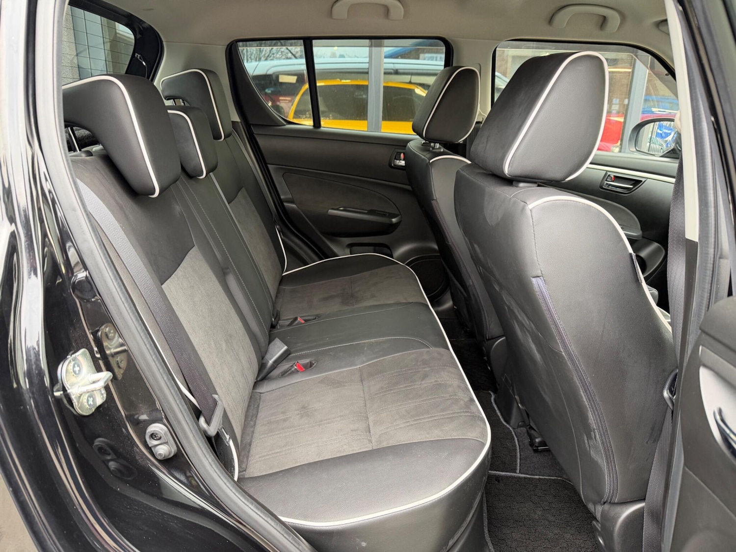 Used Suzuki Swift for sale - 78047752: Photo 28