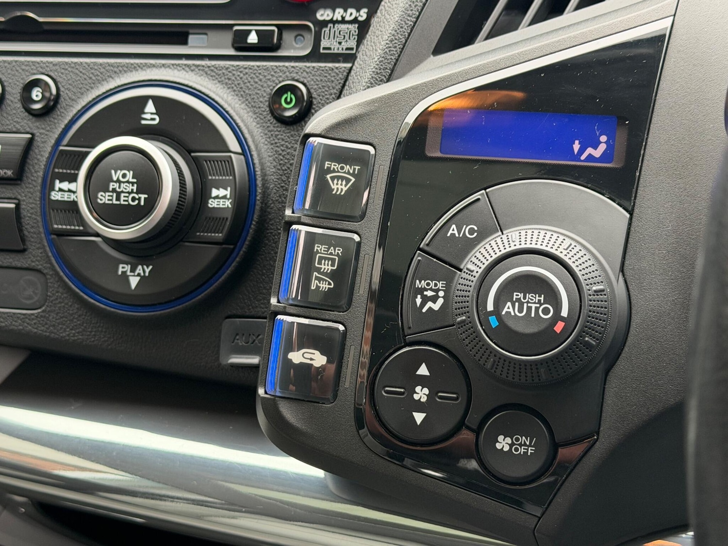 Used Honda CR-Z 2012 for sale - 78100185: Photo 14