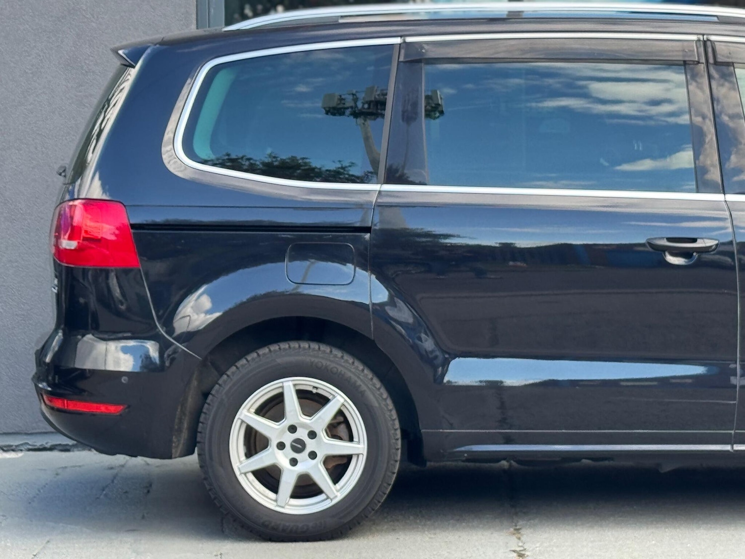 Used Volkswagen Sharan for sale - 77103677: Photo 11