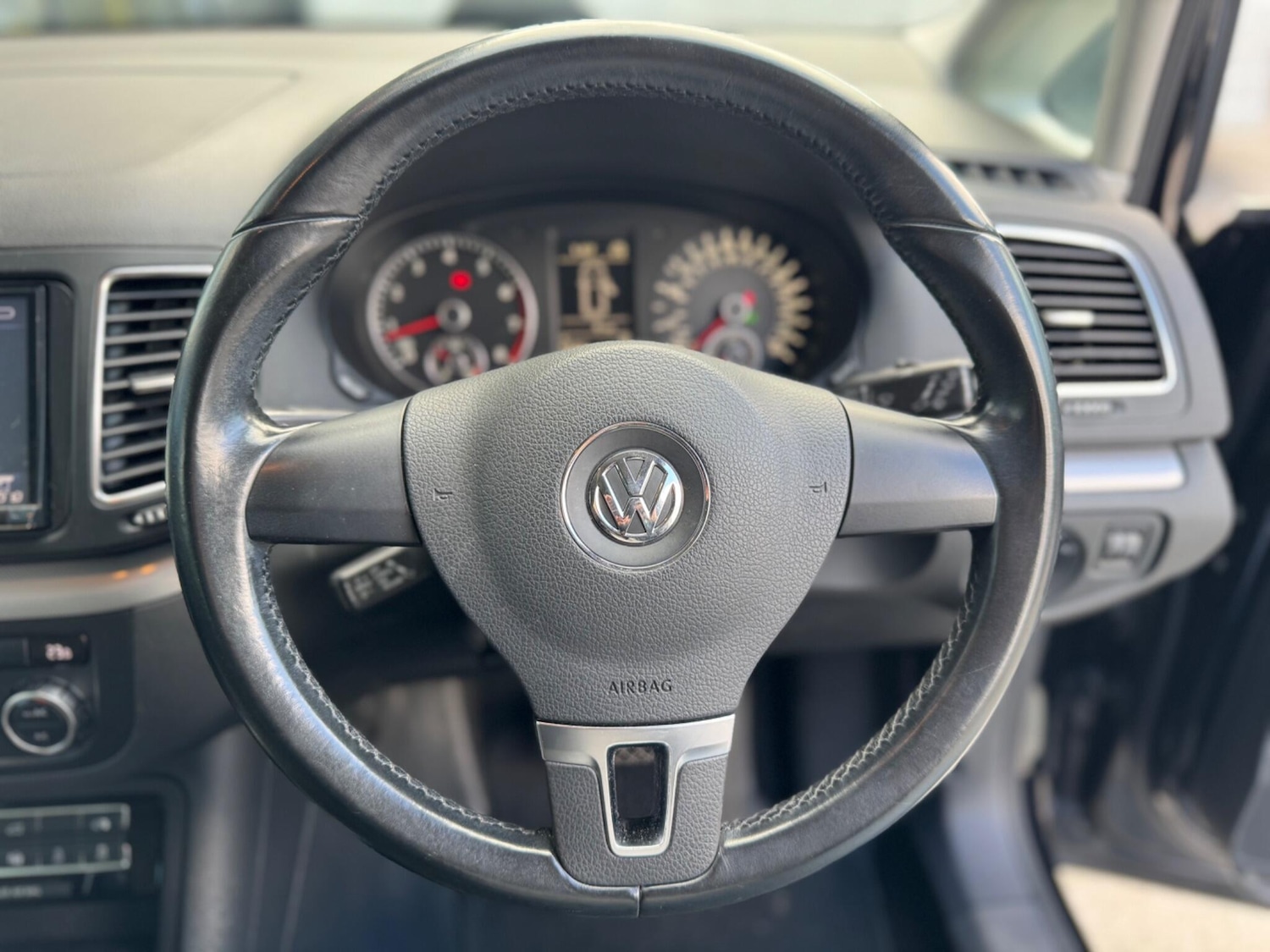 Used Volkswagen Sharan for sale - 77103677: Photo 26