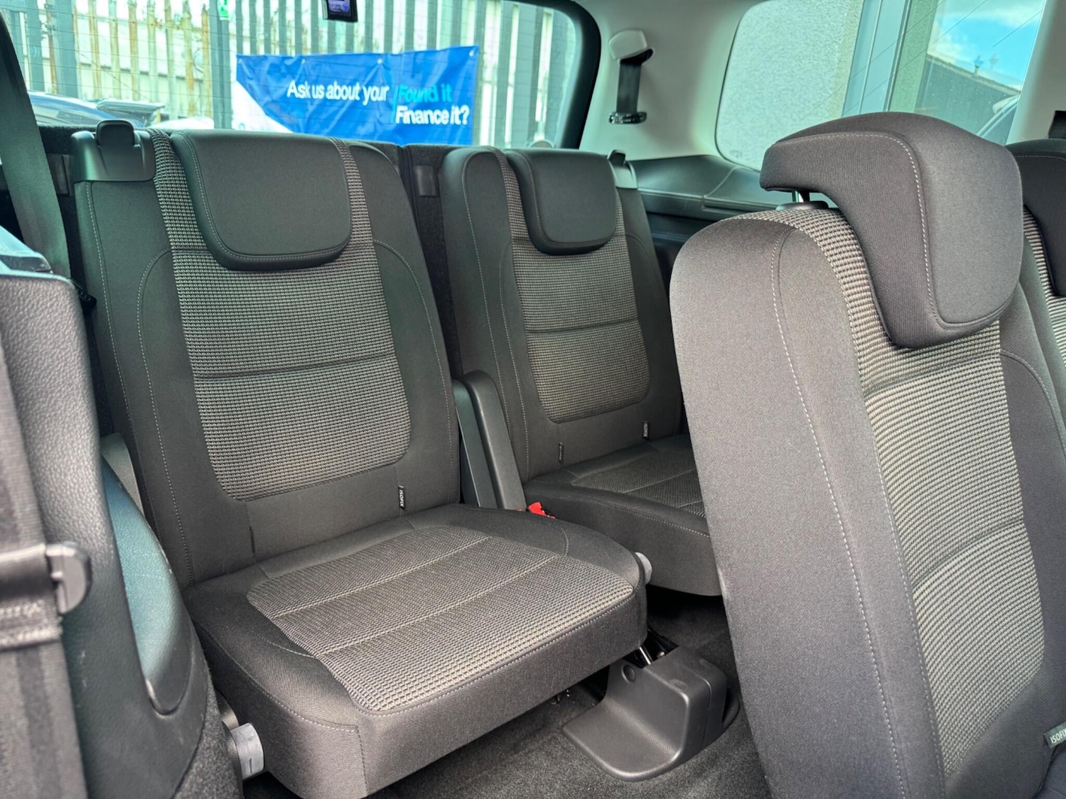 Used Volkswagen Sharan for sale - 77103677: Photo 34