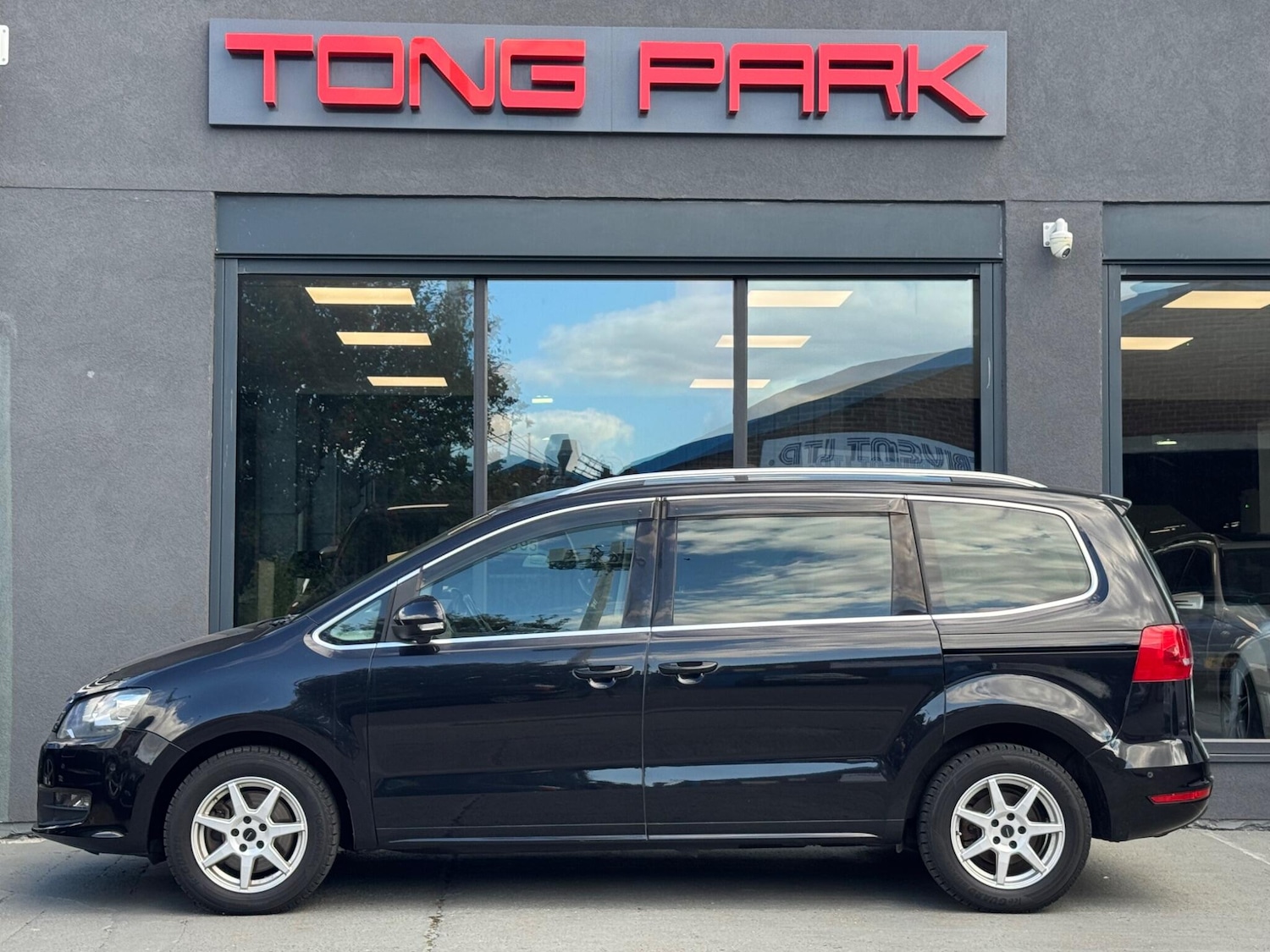 Used Volkswagen Sharan for sale - 77103677: Photo 5