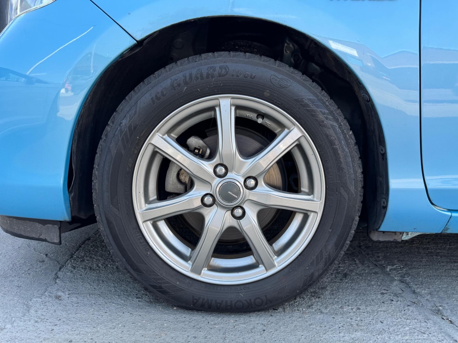 Used Toyota Aqua 2025 for sale - 77103673: Photo 34