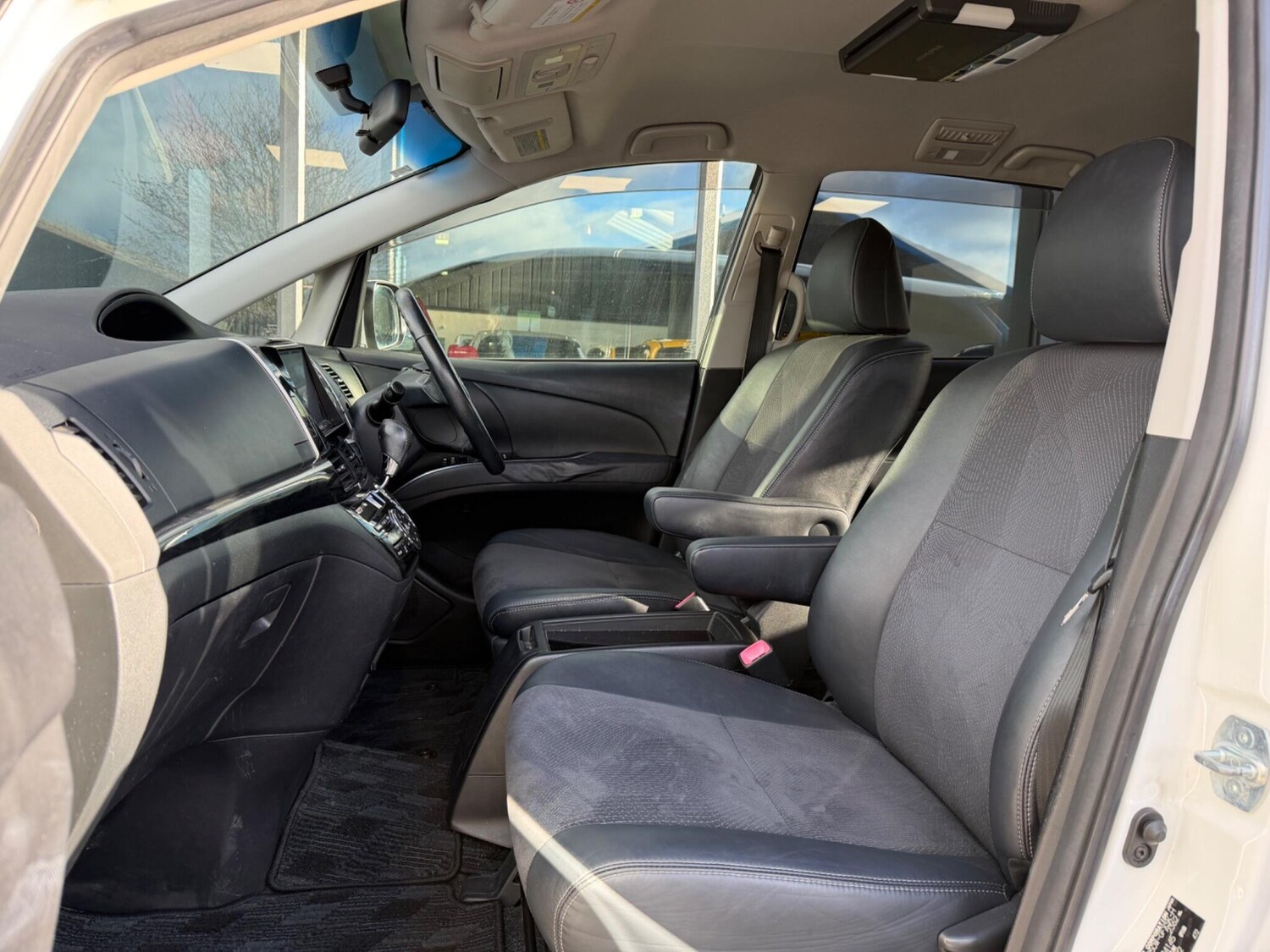 Used Toyota Estima for sale - 77909622: Photo 14