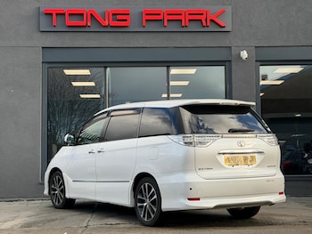 Used Toyota Estima 2014 for sale - 77909622: Photo