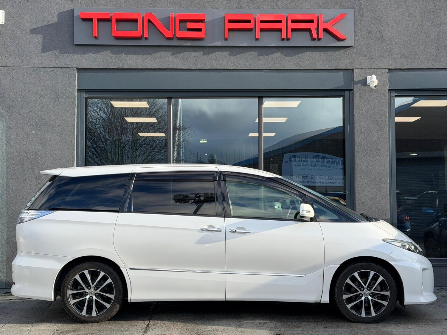 Used Toyota Estima for sale - 77909622: Photo 6