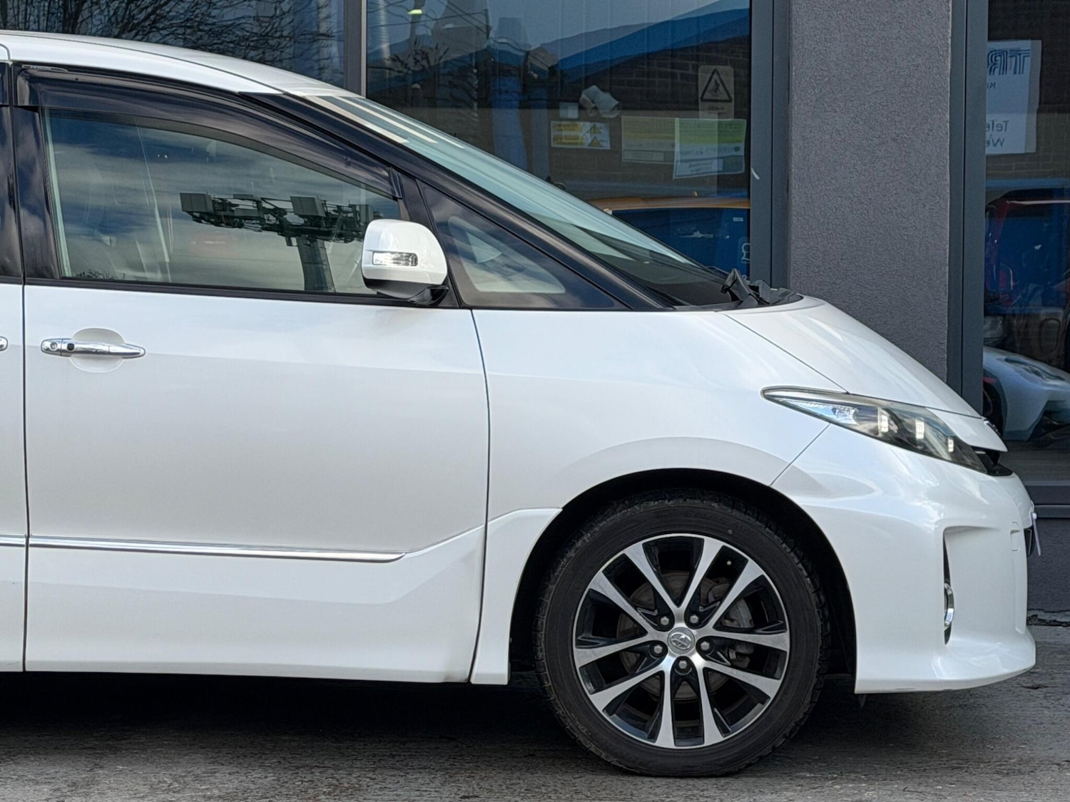 Used Toyota Estima for sale - 77909622: Photo 8