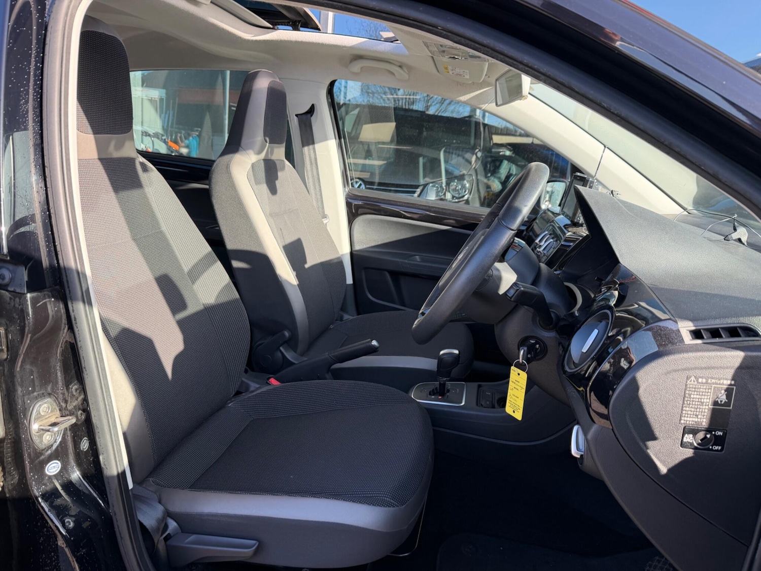 Used Volkswagen up! for sale - 78007759: Photo 20