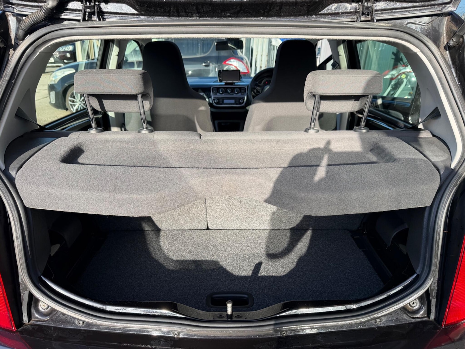 Used Volkswagen up! for sale - 78007759: Photo 32