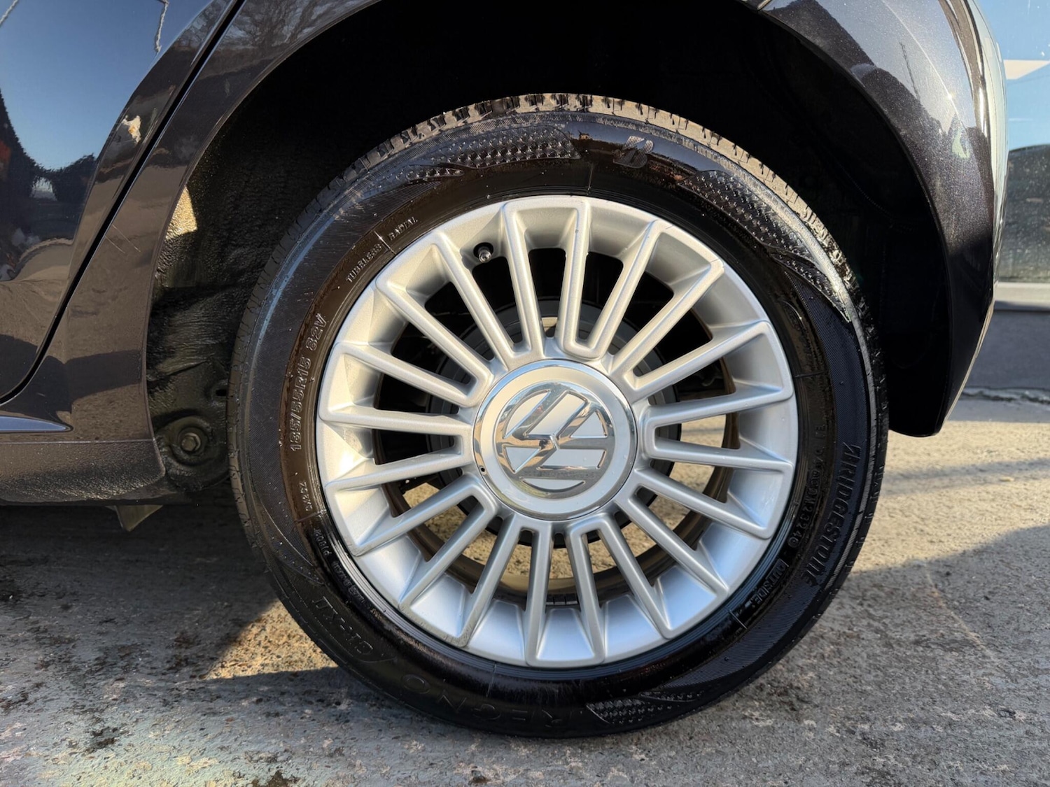 Used Volkswagen up! for sale - 78007759: Photo 34