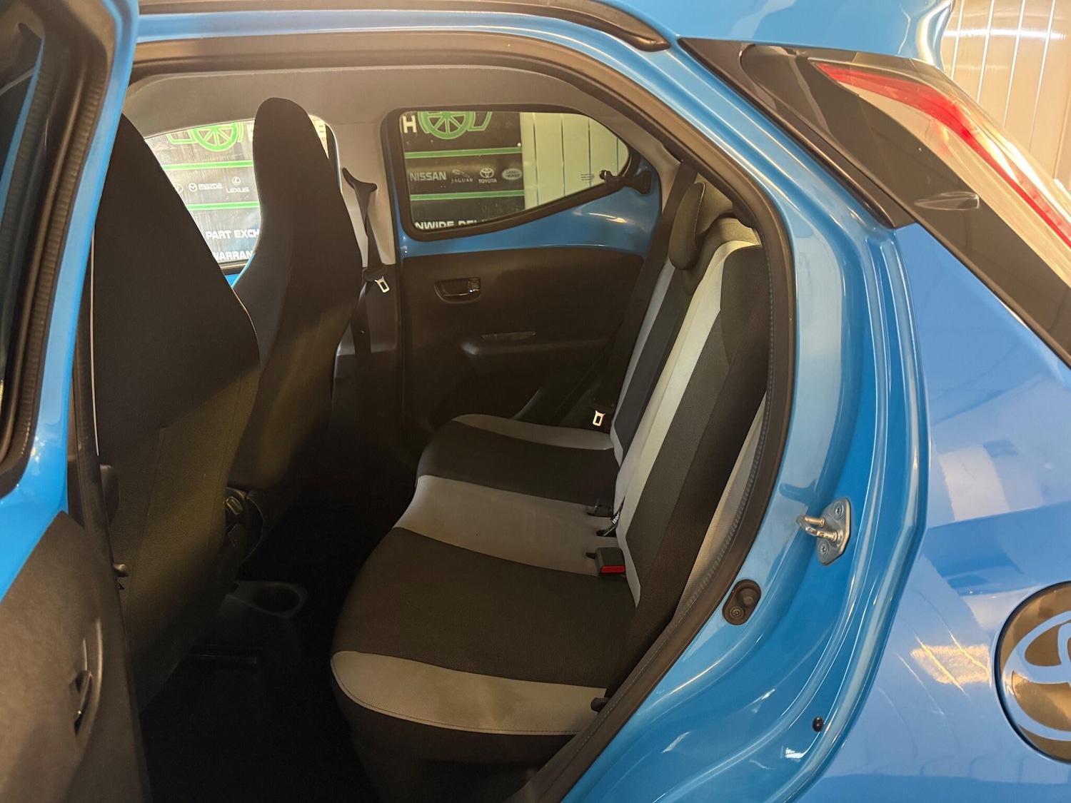 Used Toyota AYGO 2016 for sale - 76926283: Photo 13