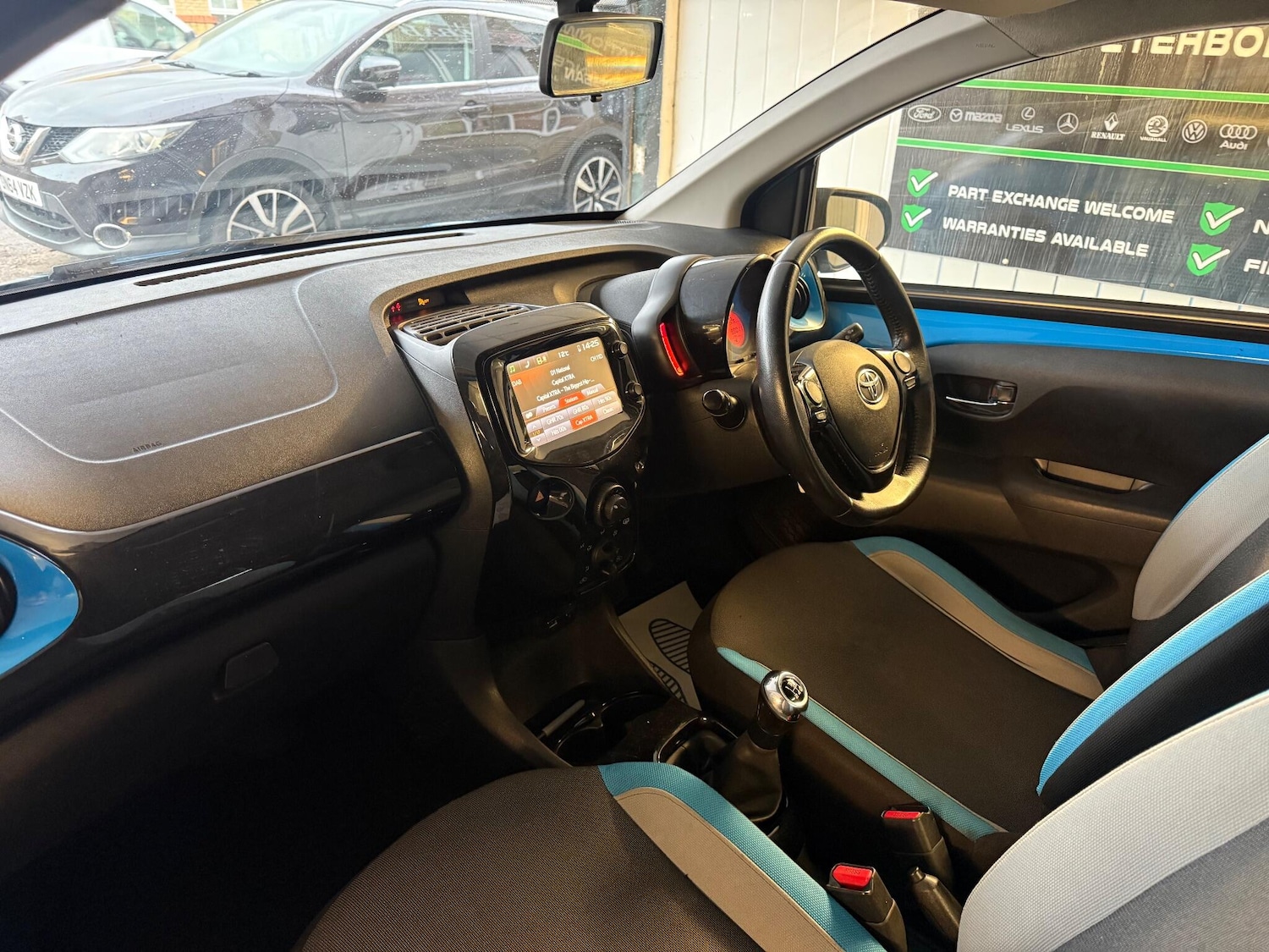 Used Toyota AYGO 2016 for sale - 76926283: Photo 14