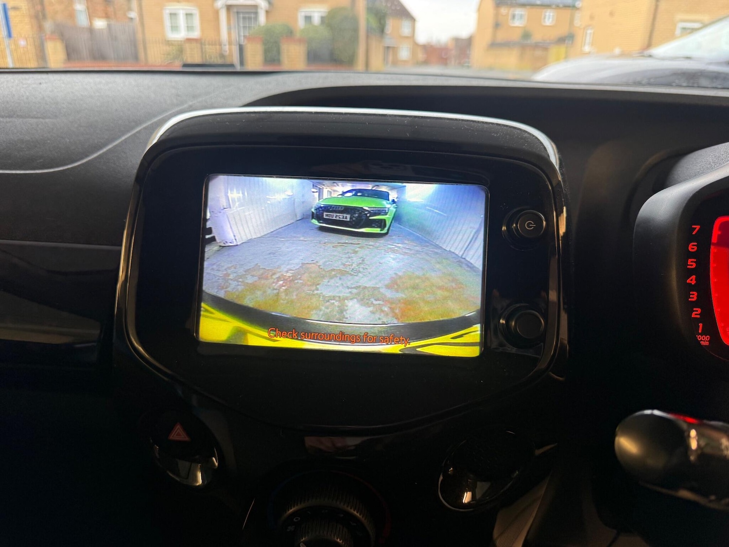 Used Toyota AYGO 2016 for sale - 76926283: Photo 15