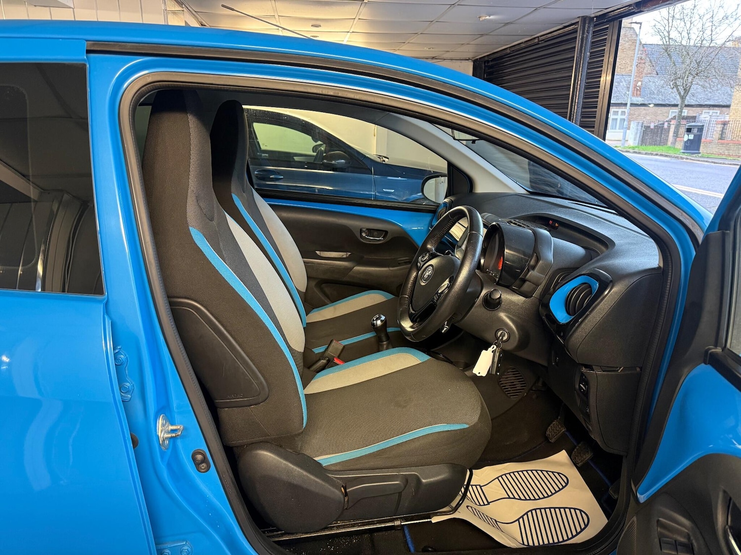 Used Toyota AYGO 2016 for sale - 76926283: Photo 9