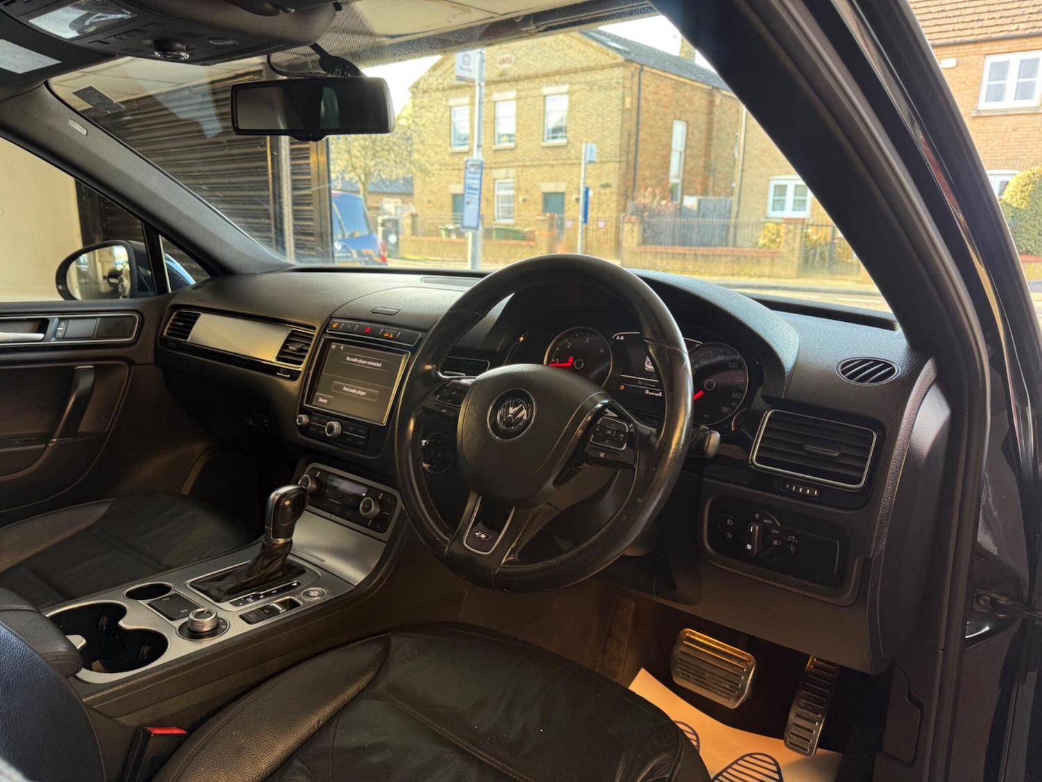 Used Volkswagen Touareg 2015 for sale - 78127356: Photo 11