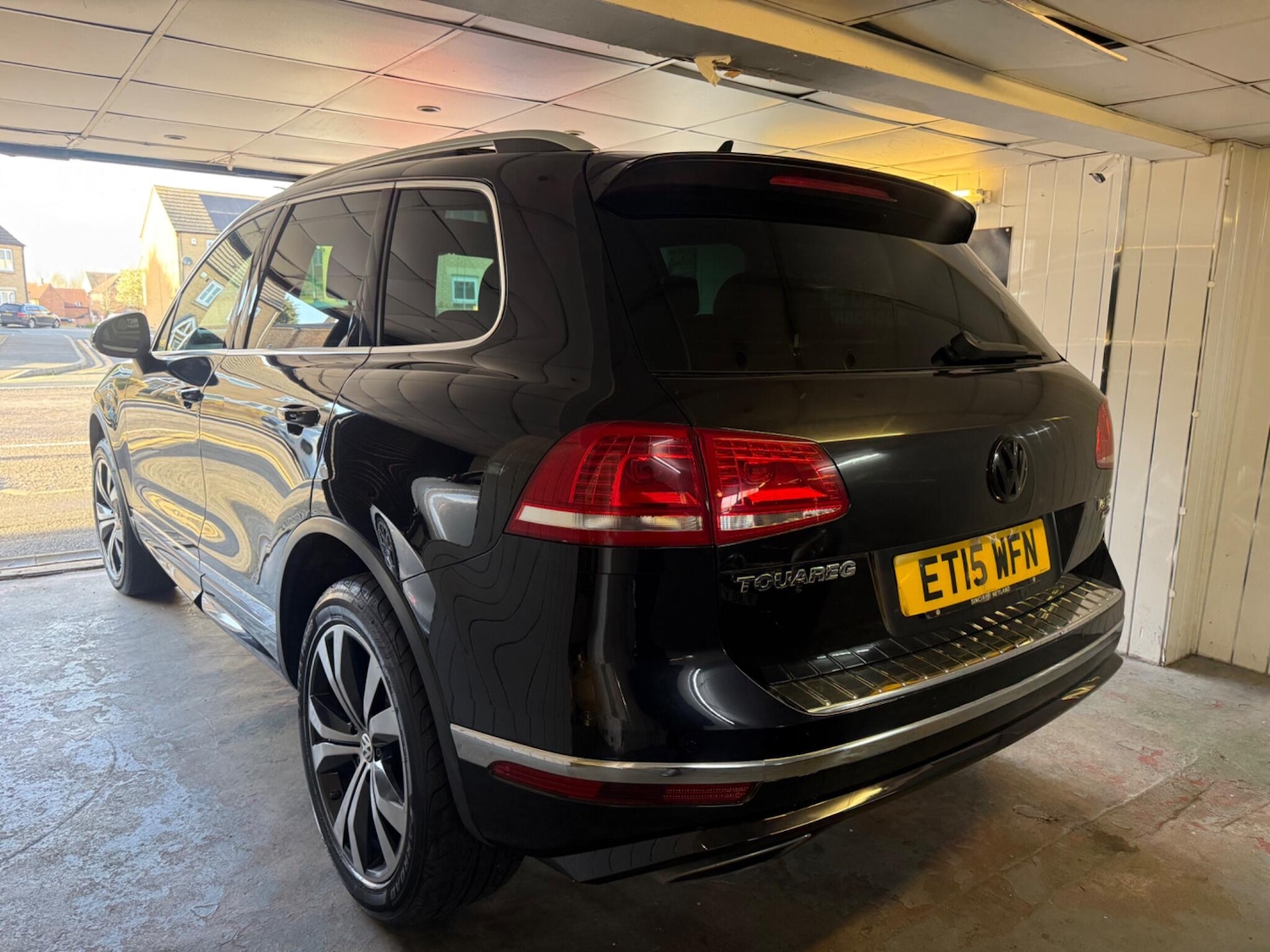 Used Volkswagen Touareg 2015 for sale - 78127356: Photo 6