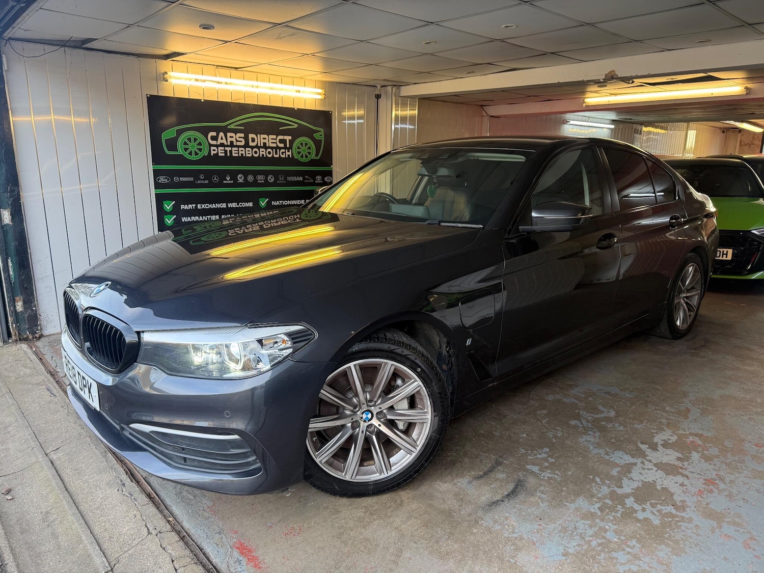 Used BMW 5 Series 2018 for sale - 76925946: Photo 2